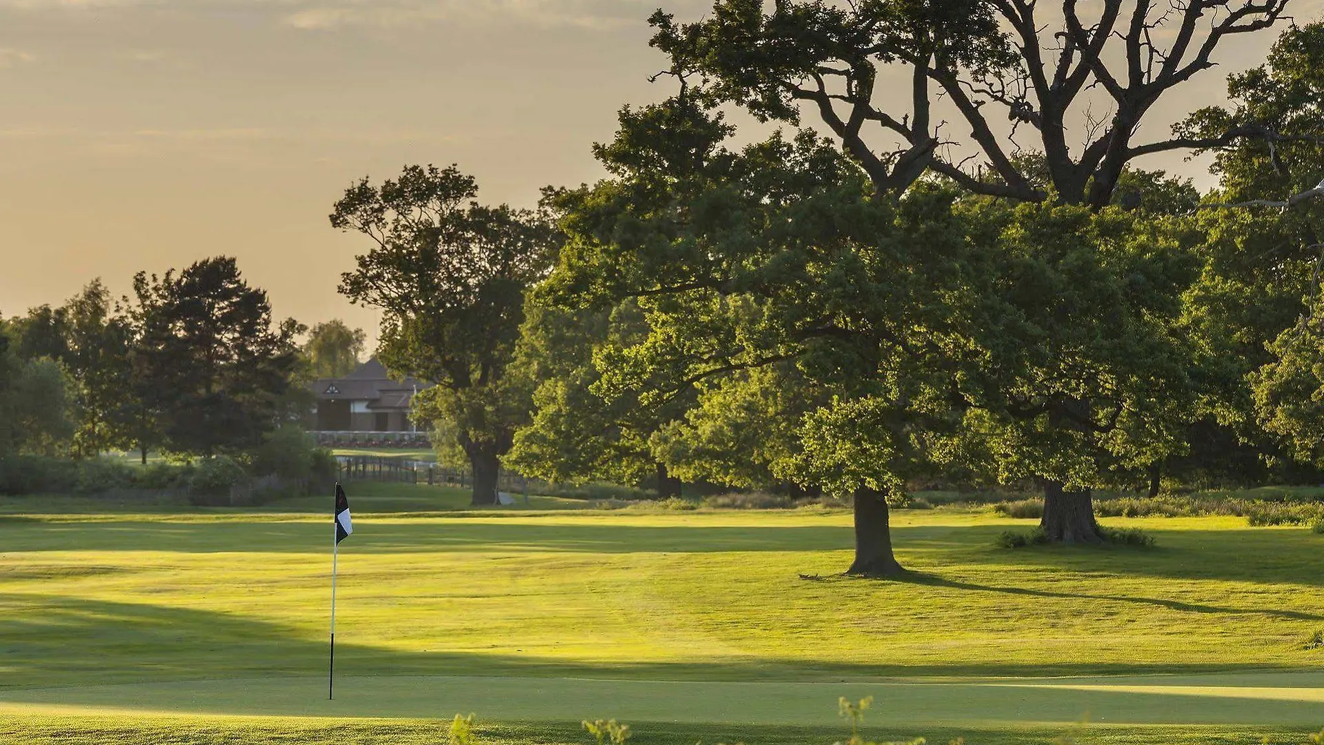 Forest Of Arden Hotel And Country Club Meriden  4*, Meriden (West Midlands) Birleşik Krallık